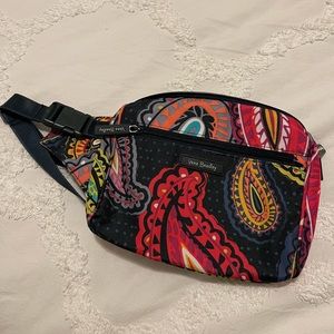 BRAND NEW Vera Bradley Belt Bag